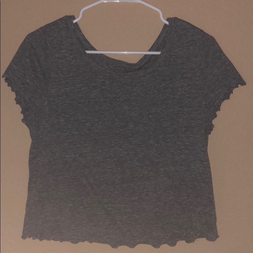 TARGET MOSSIMO GRAY LETTUCE EDGE T-SHIRT